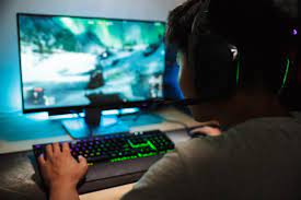 Online Gaming Addiction: How to Recognize the Signs and Overcome Them