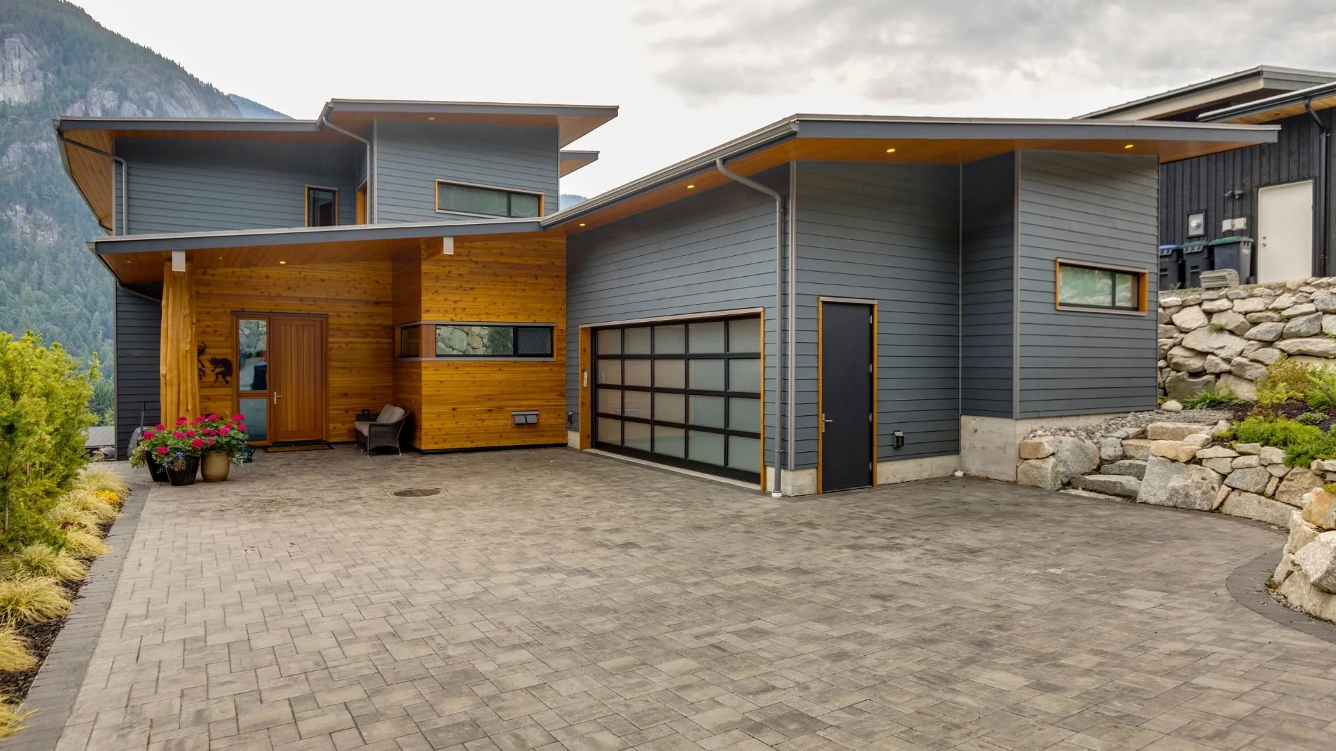 Custom Home Builder Expertise: From Concept to Completion
